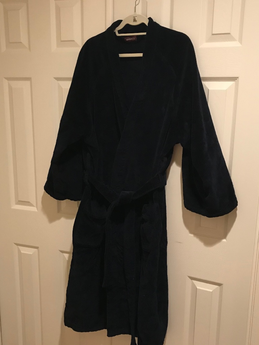 Navy blue robe - Picture 1 of 7